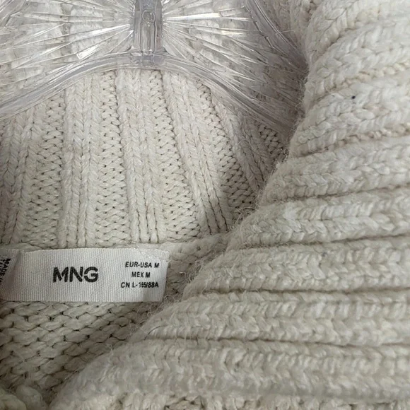 Mango White Cable Knitted Sweater, Red Striped, Preppy, Women's Size Medium - Picture 5 of 8